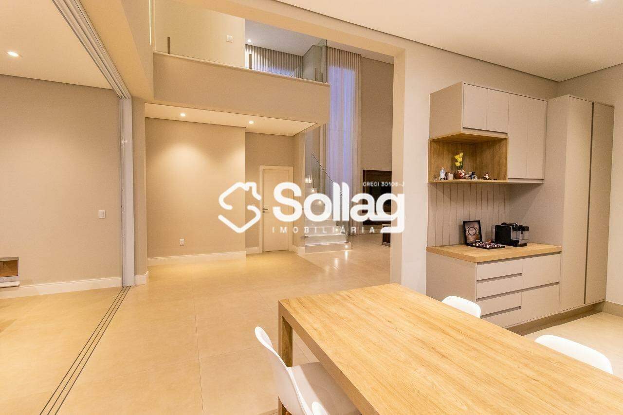 Casa em condomínio à venda no Condomínio Campo de Toscana: 