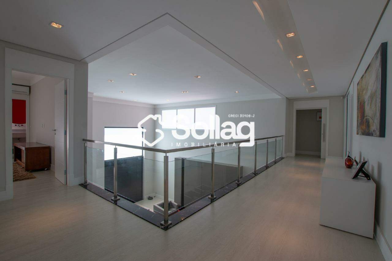 Casa em condomínio à venda no Condomínio São Joaquim: 