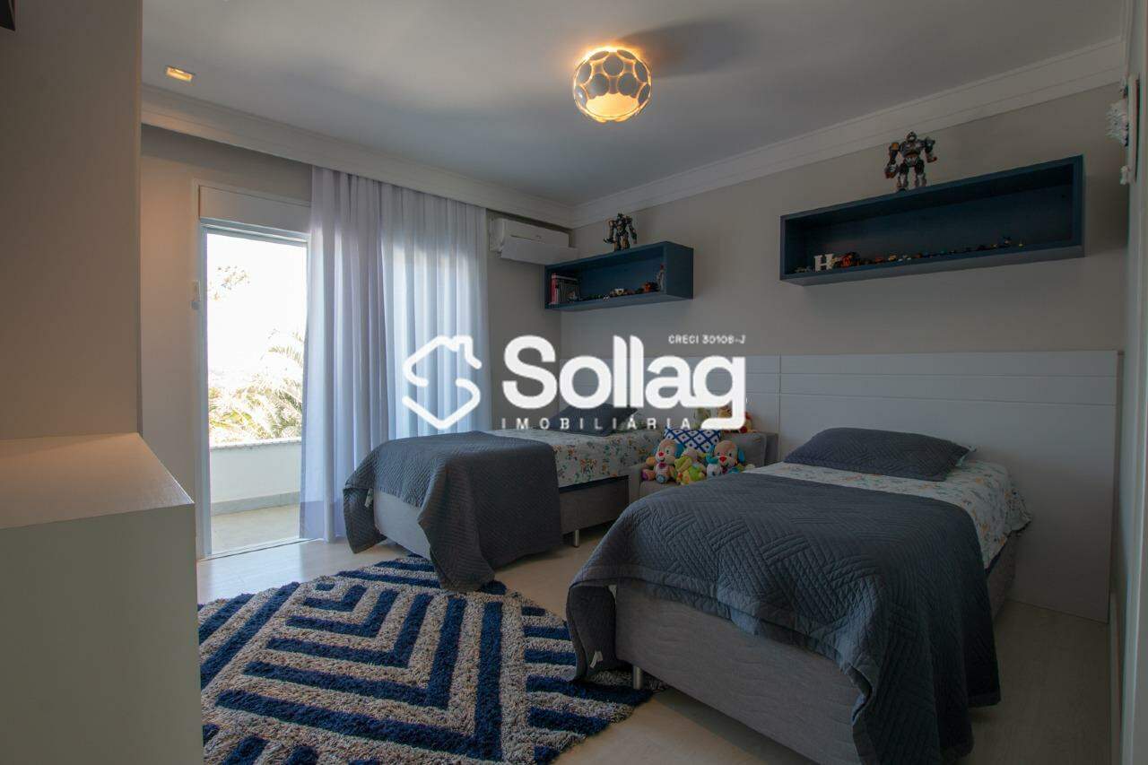 Casa em condomínio à venda no Condomínio São Joaquim: 