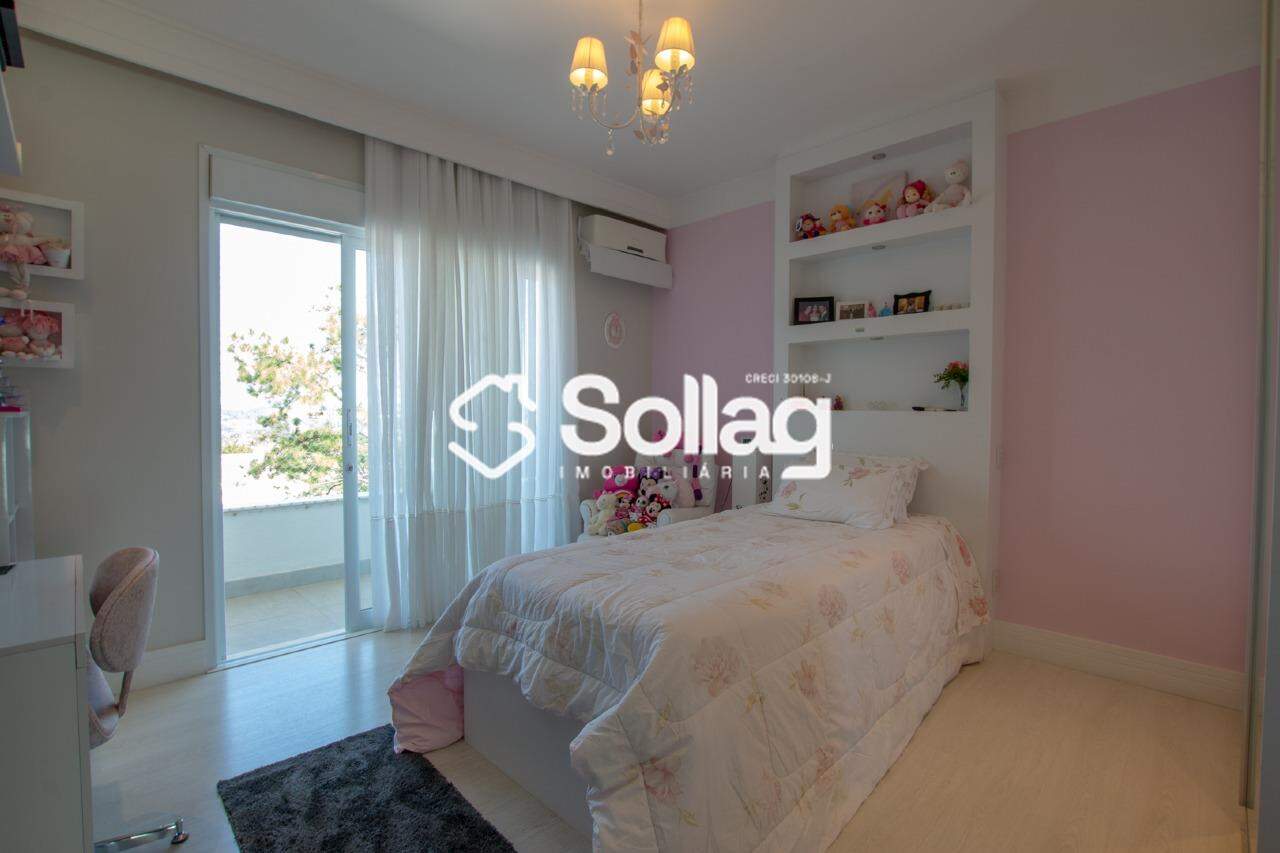 Casa em condomínio à venda no Condomínio São Joaquim: 