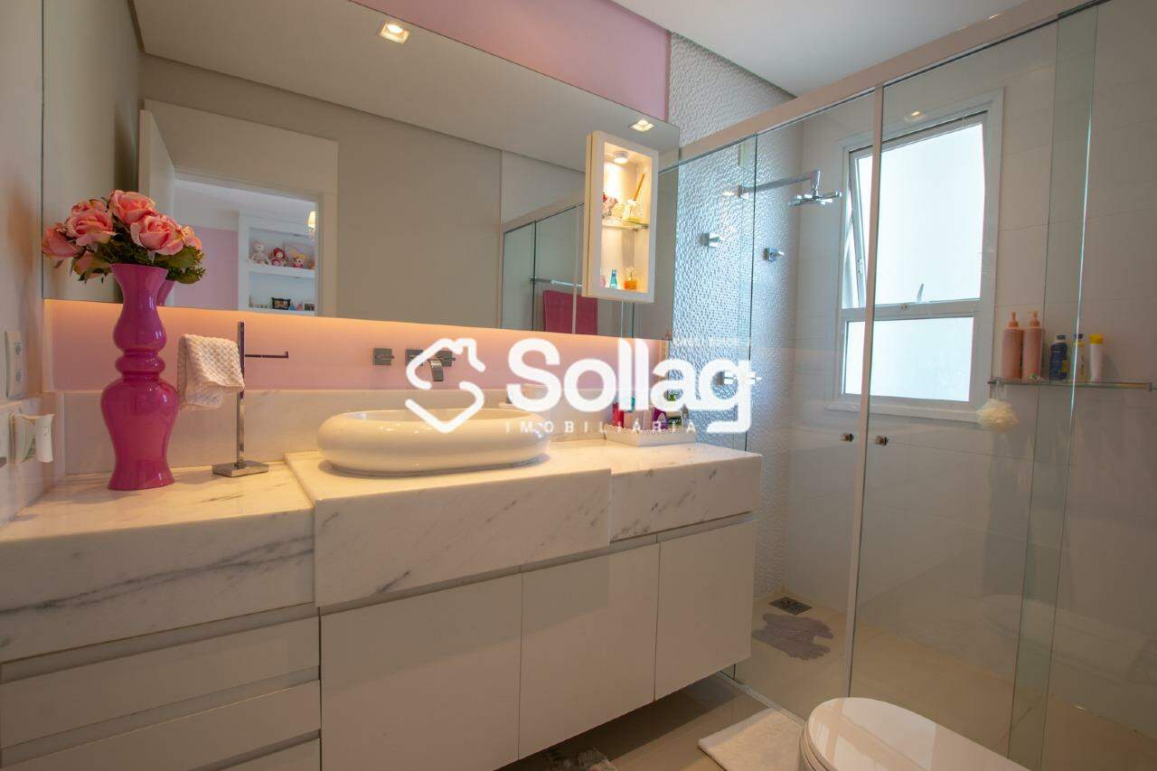 Casa em condomínio à venda no Condomínio São Joaquim: 