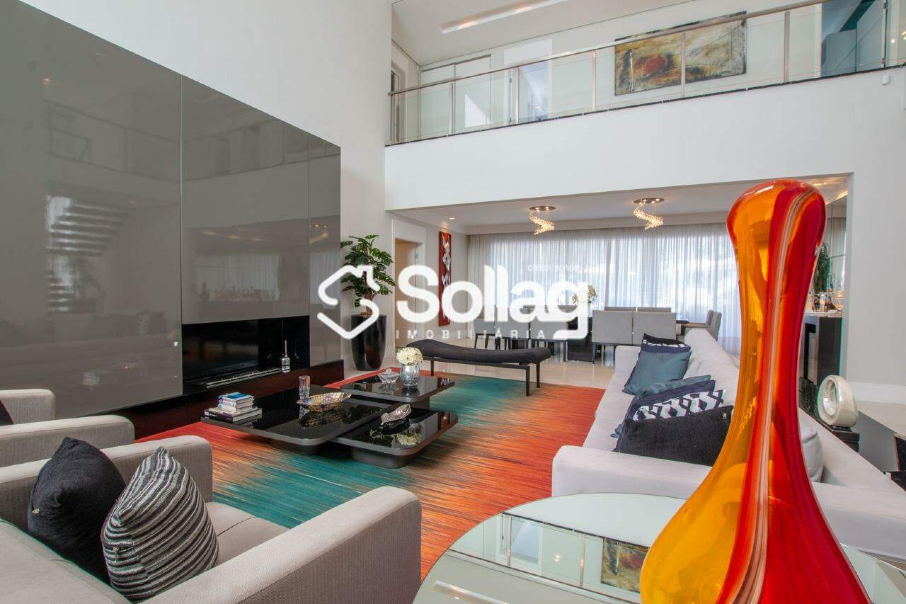 Casa em condomínio à venda no Condomínio São Joaquim: 