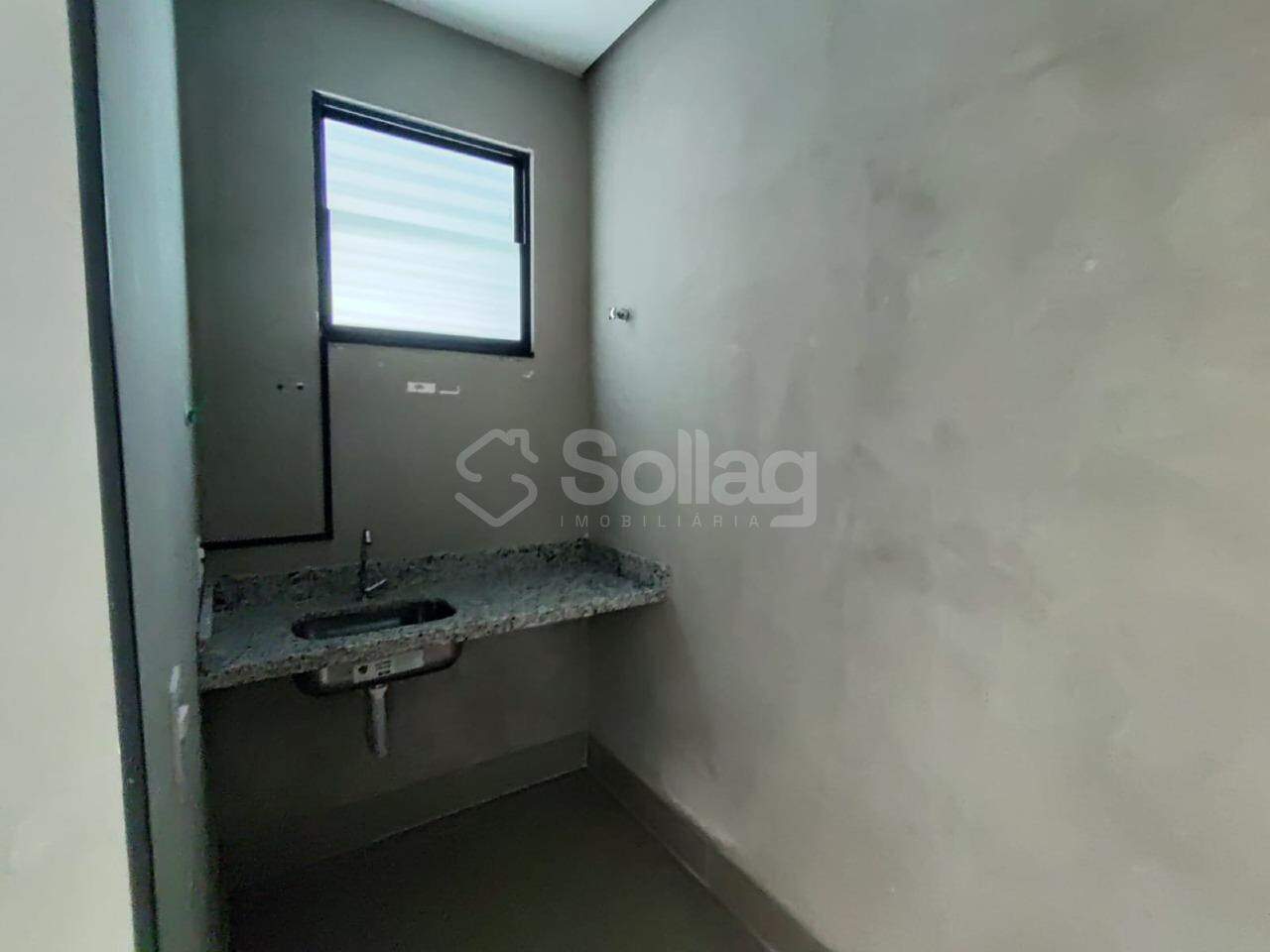 Sala para aluguel no Centro: 