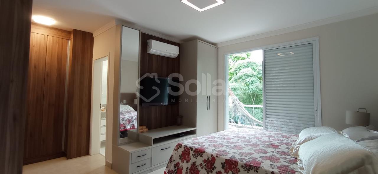 Casa em condomínio à venda no Condomínio Recanto dos Paturis: 