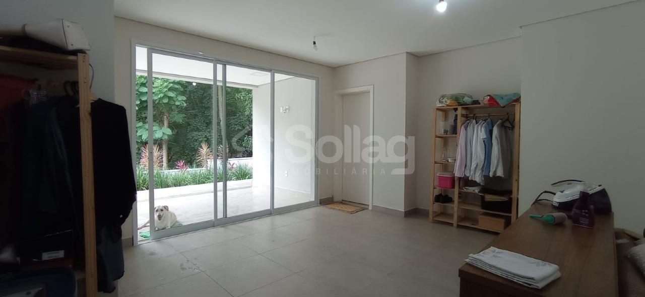 Casa em condomínio à venda no Condomínio Recanto dos Paturis: 