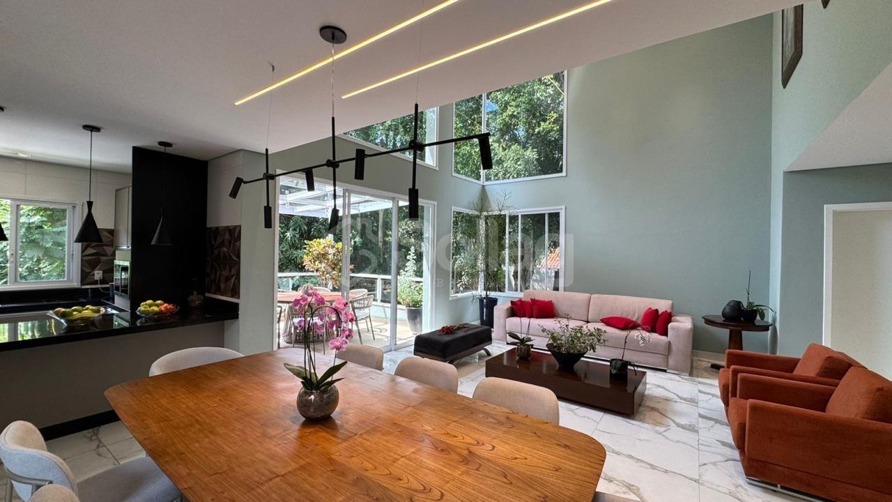 Casa em condomínio à venda no Condomínio Recanto dos Paturis: 