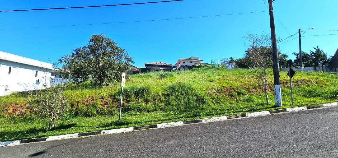 Terreno em condomínio à venda no Condomínio Terras de São Francisco: 