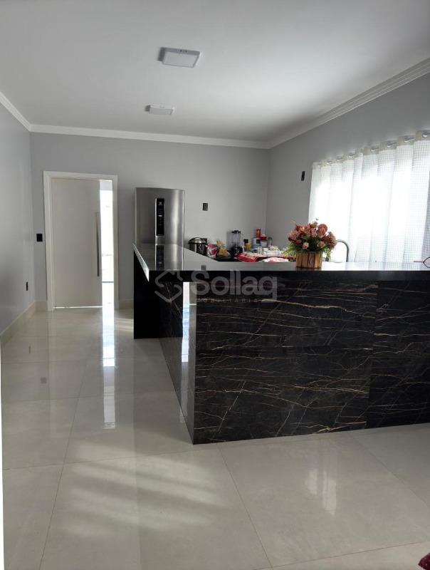 Casa em condomínio à venda no Condomínio Terras de São Francisco: