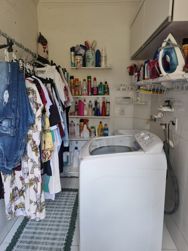 Casa em condomínio à venda no Condomínio Recanto Florido: 