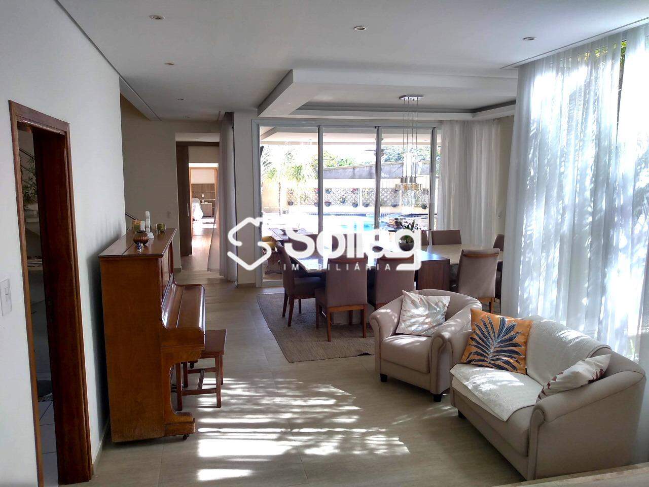 Casa em condomínio à venda no Condomínio Jardim Paulista 2: 