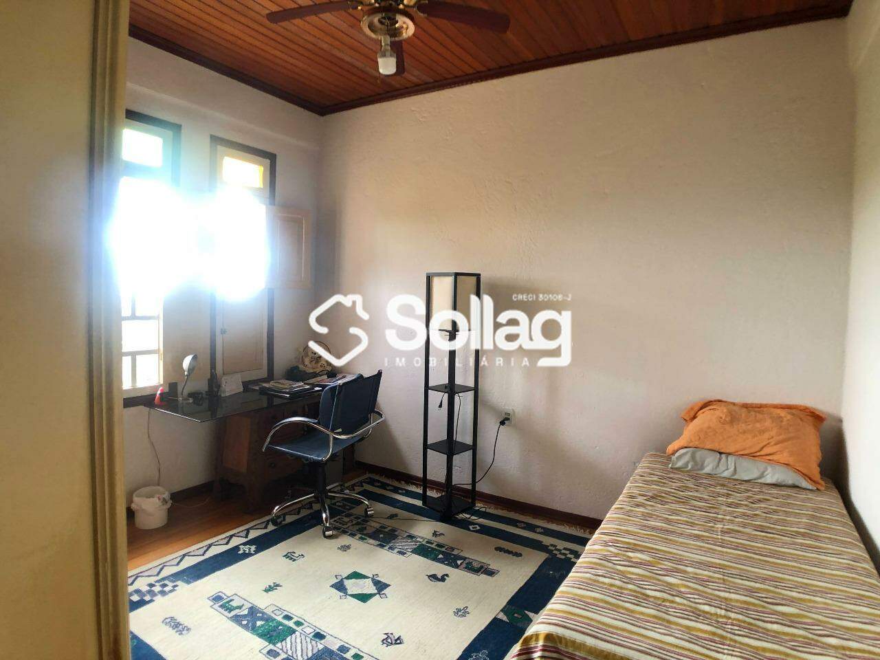 Casa em condomínio à venda no Condomínio São Joaquim: 