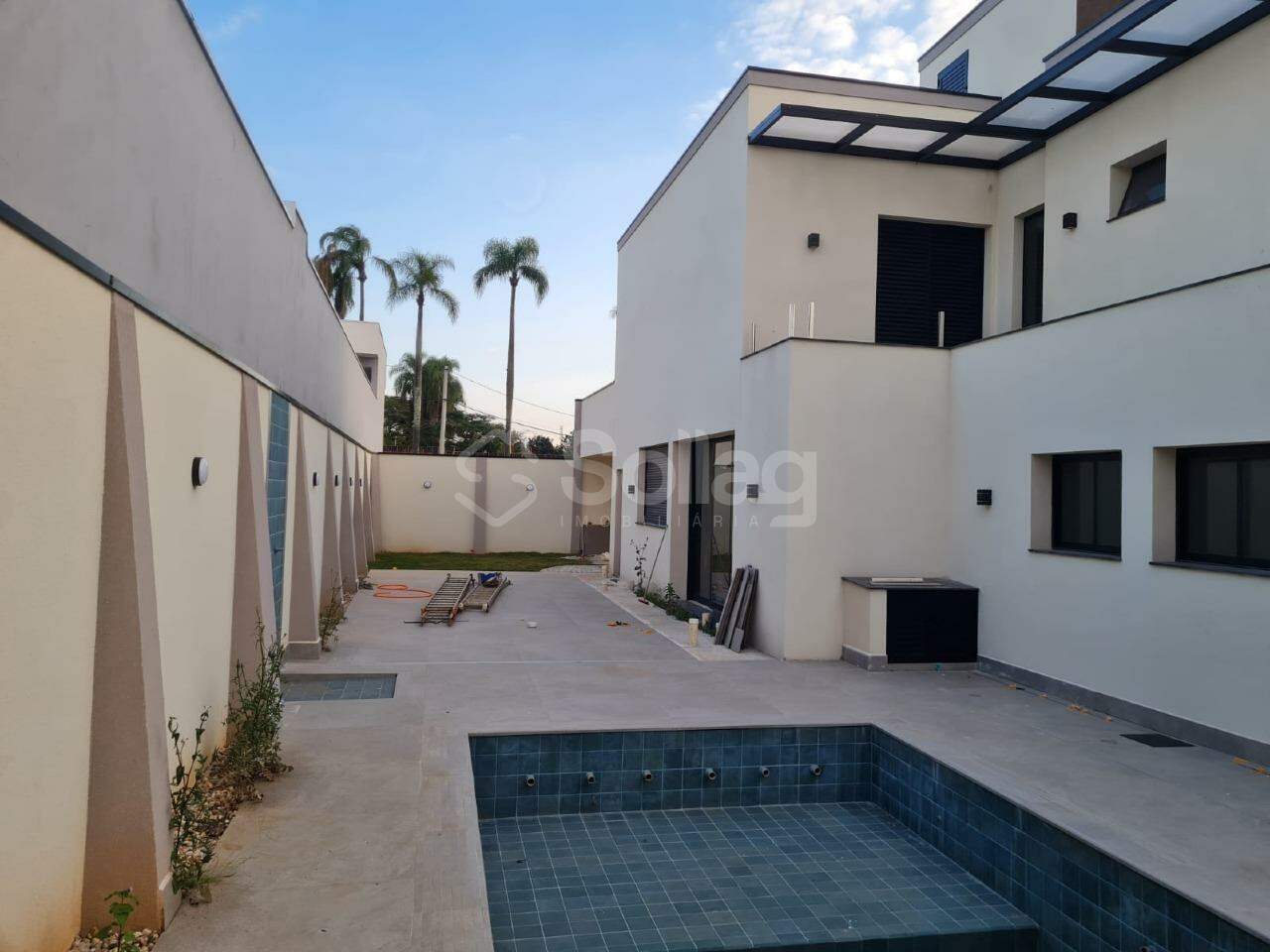 Casa em condomínio à venda no Condomínio Residencial Querência: 