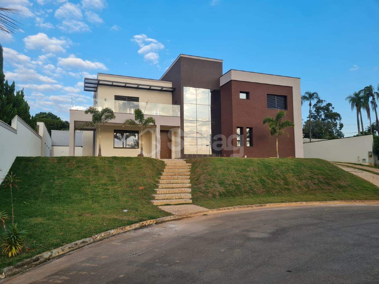 Casa em condomínio à venda no Condomínio Residencial Querência: 