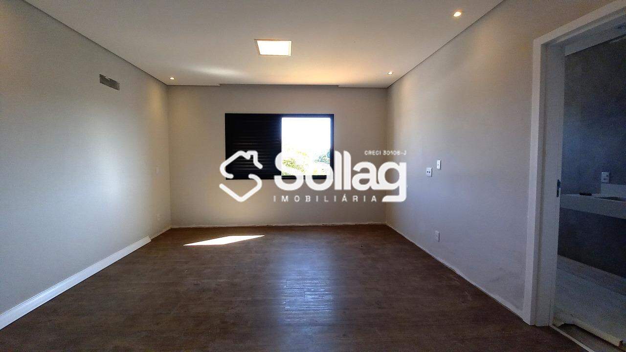 Casa em condomínio à venda no Condomínio Residencial Querência: 