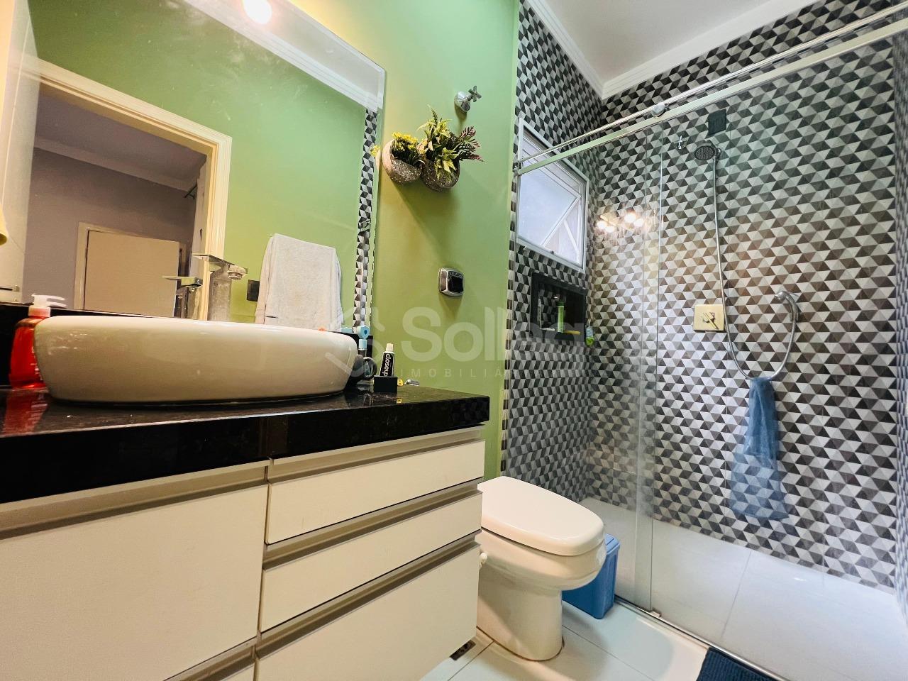 Casa em condomínio à venda no Condomínio Colina dos Coqueiros: 