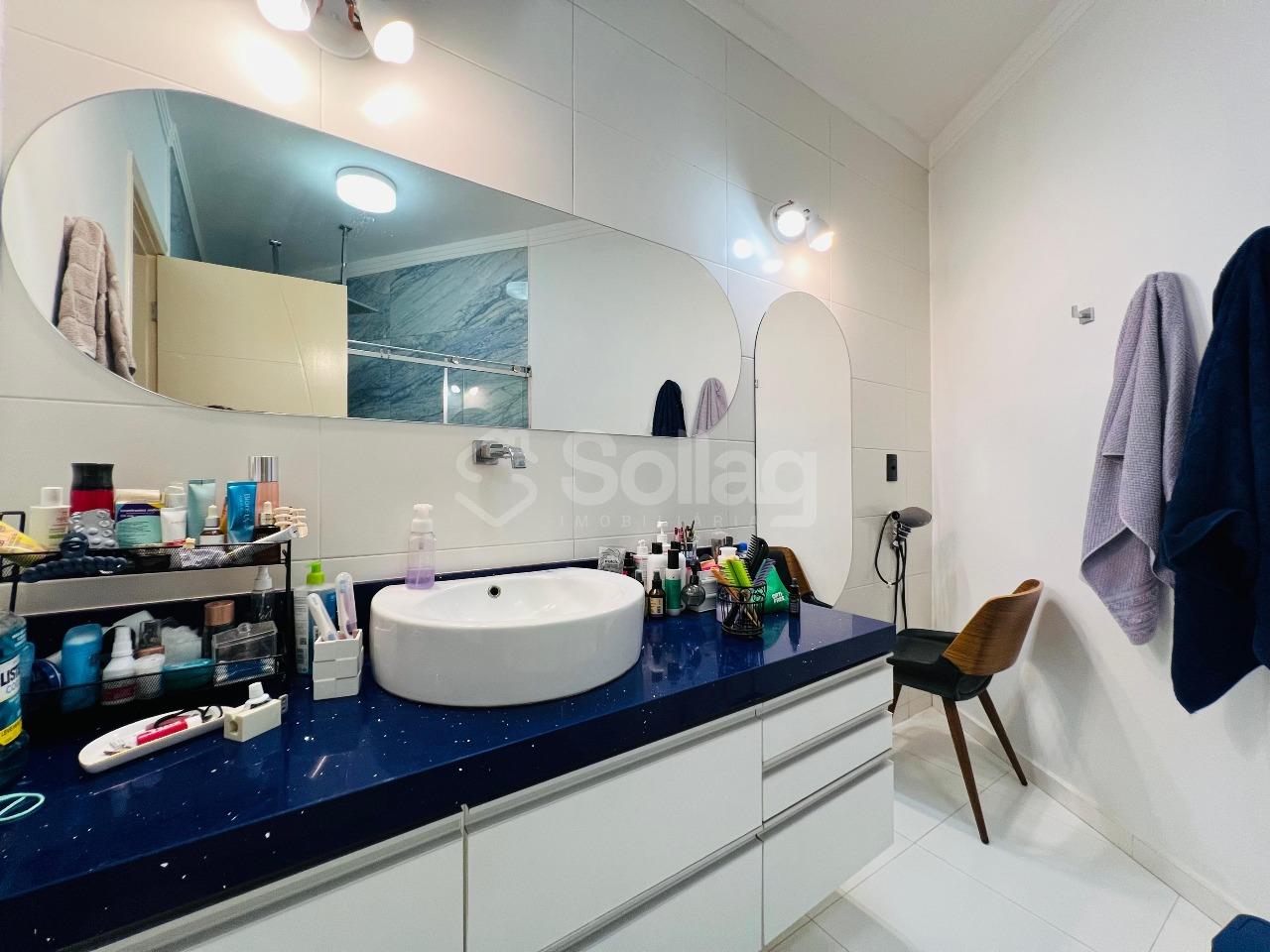 Casa em condomínio à venda no Condomínio Colina dos Coqueiros: 