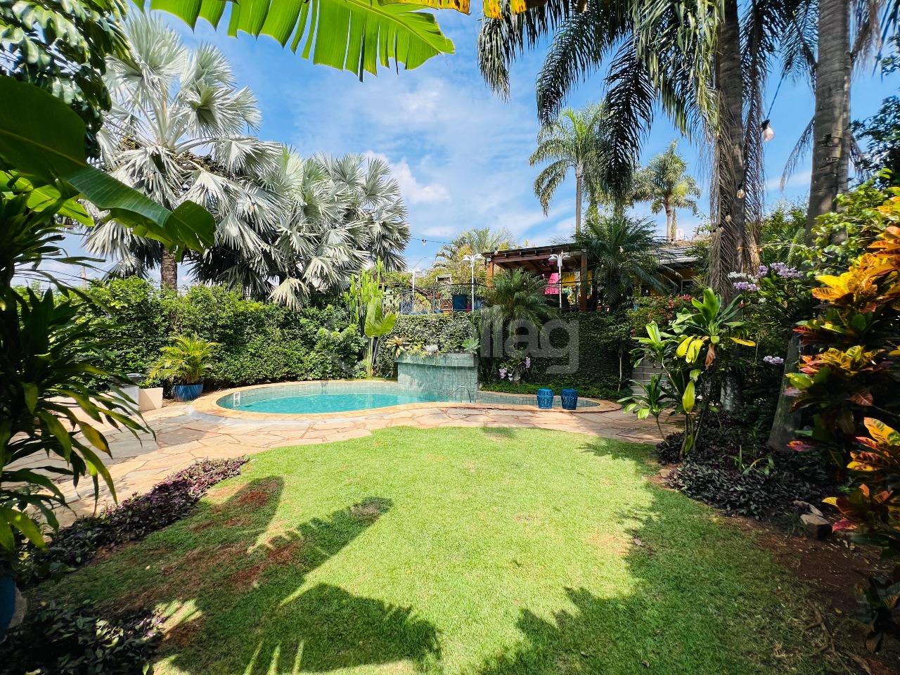 Casa em condomínio à venda no Condomínio Colina dos Coqueiros: 