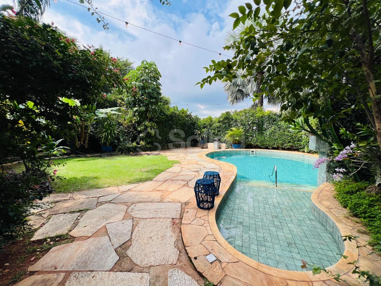 Casa em condomínio à venda no Condomínio Colina dos Coqueiros: 