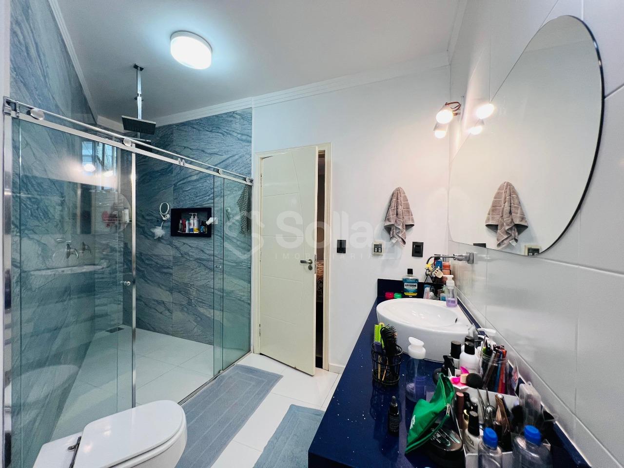 Casa em condomínio à venda no Condomínio Colina dos Coqueiros: 