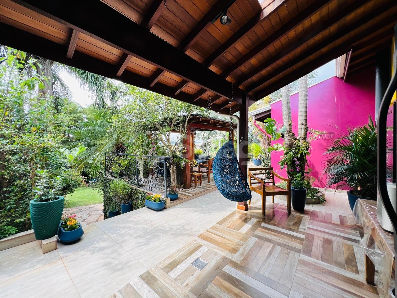 Casa em condomínio à venda no Condomínio Colina dos Coqueiros: 