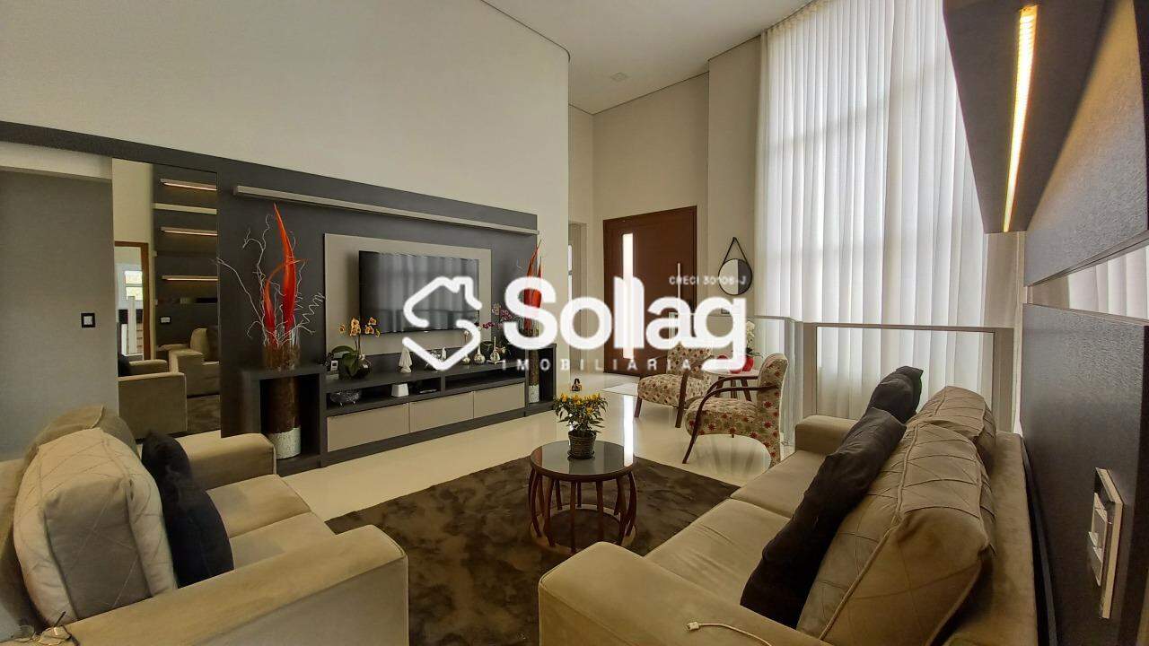 Casa em condomínio à venda no Condomínio Villa Lombarda: 