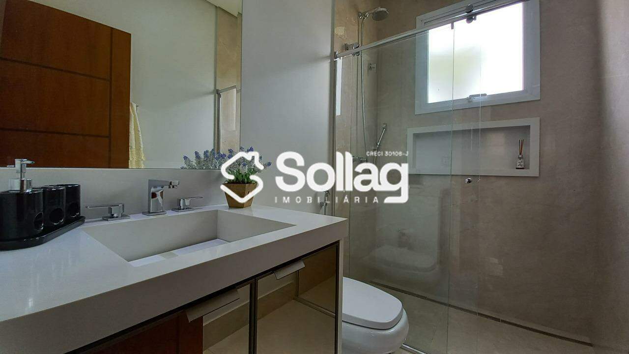 Casa em condomínio à venda no Condomínio Villa Lombarda: 