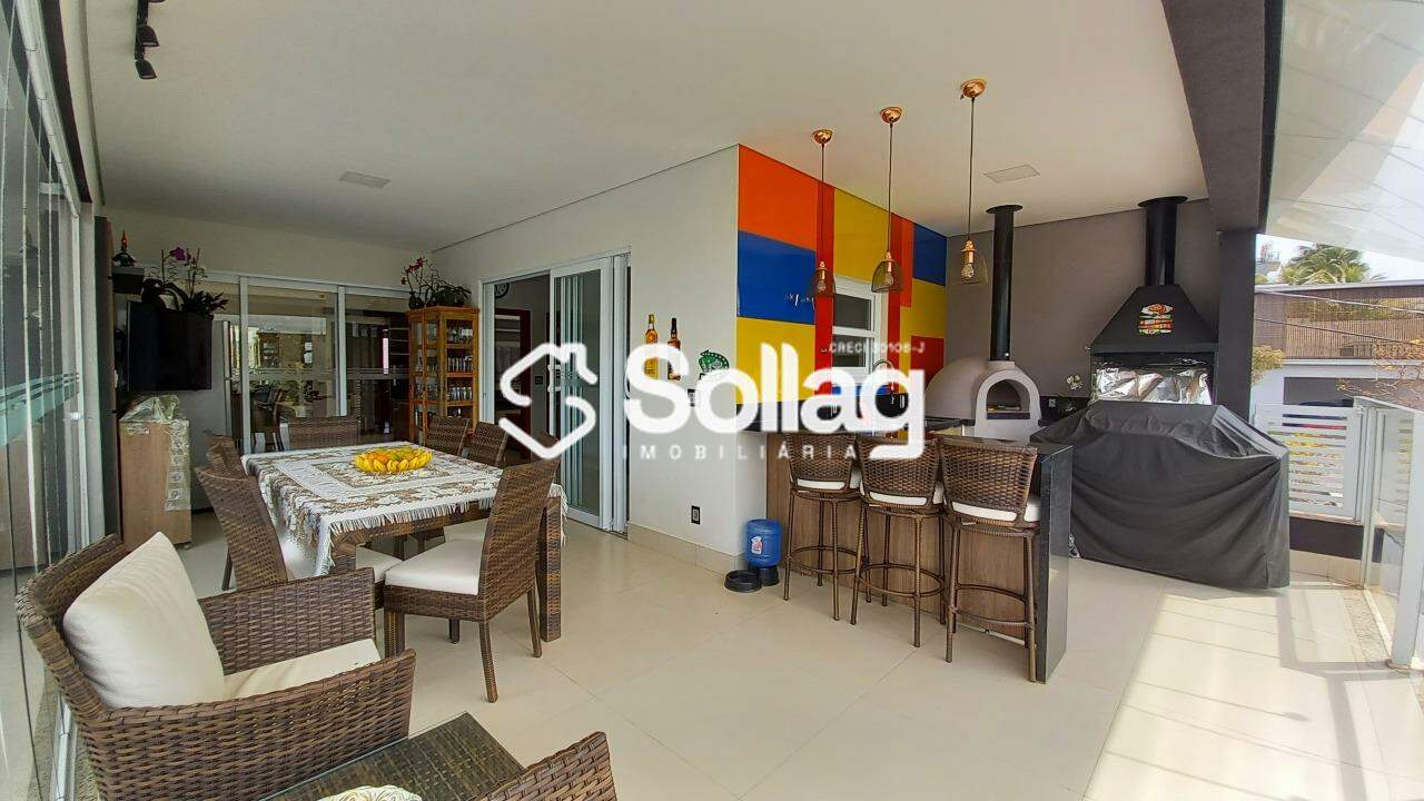 Casa em condomínio à venda no Condomínio Villa Lombarda: 