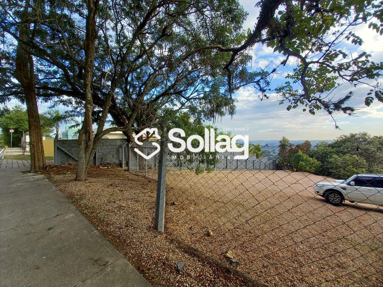 terreno à venda no Pinheirinho: 