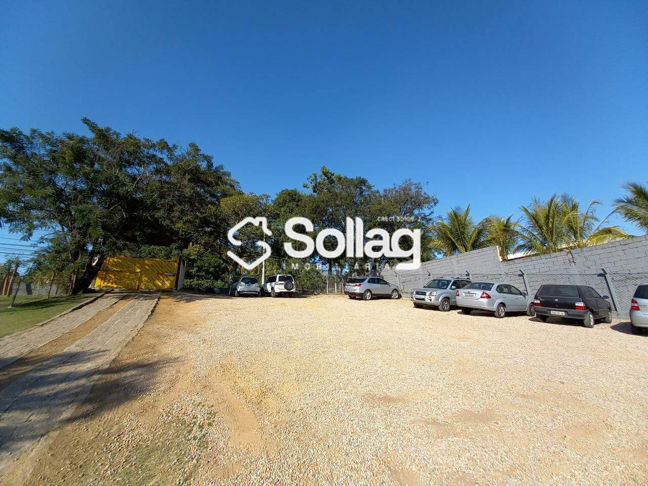 terreno à venda no Pinheirinho: 