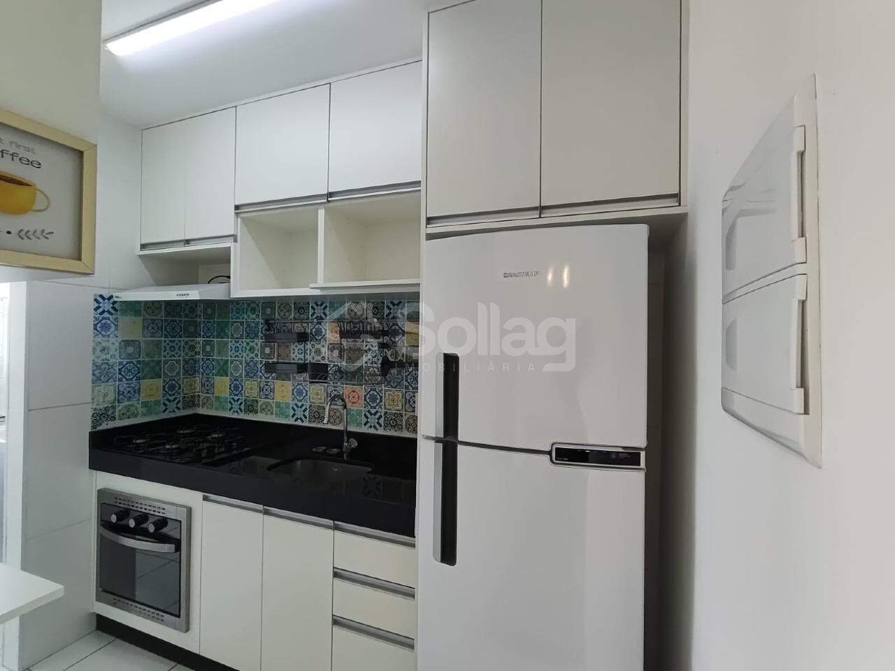 Apartamento para aluguel no Pinheirinho: 