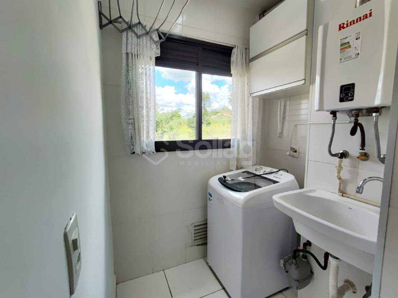 Apartamento para aluguel no Pinheirinho: 