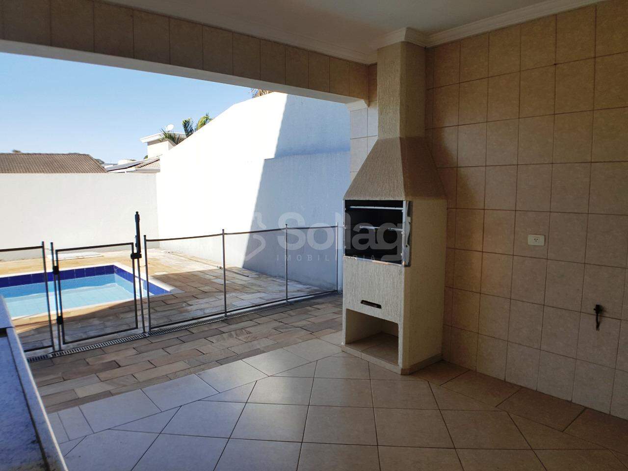 Casa em condomínio para aluguel no Condomínio Jardim América: 