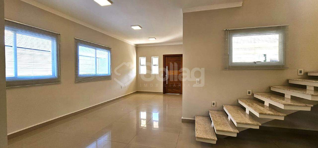 Casa em condomínio para aluguel no Condomínio Reserva da Mata: