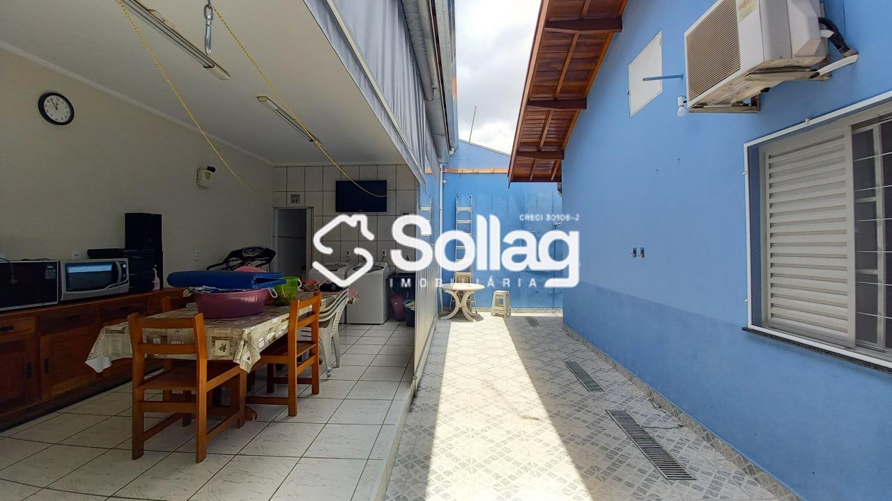 Casa à venda no Jardim Pinheiros: 