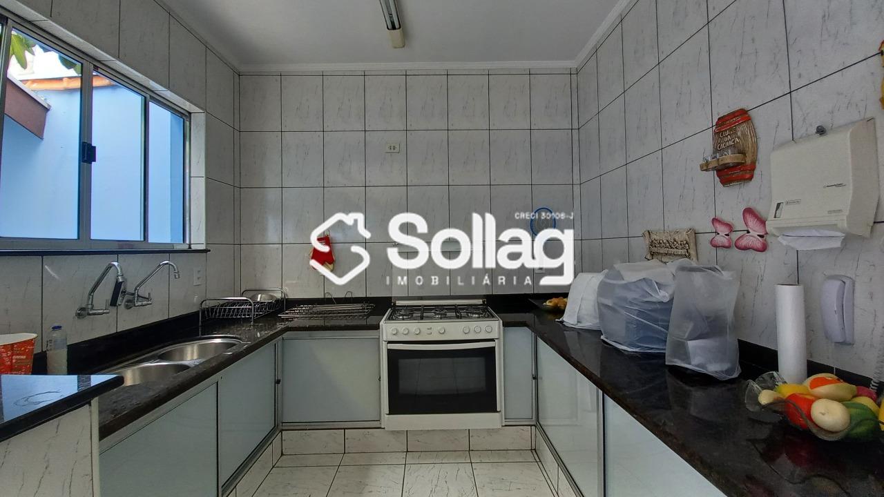 Casa à venda no Jardim Pinheiros: 