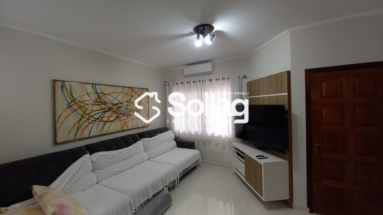 Casa à venda no Jardim Pinheiros: 