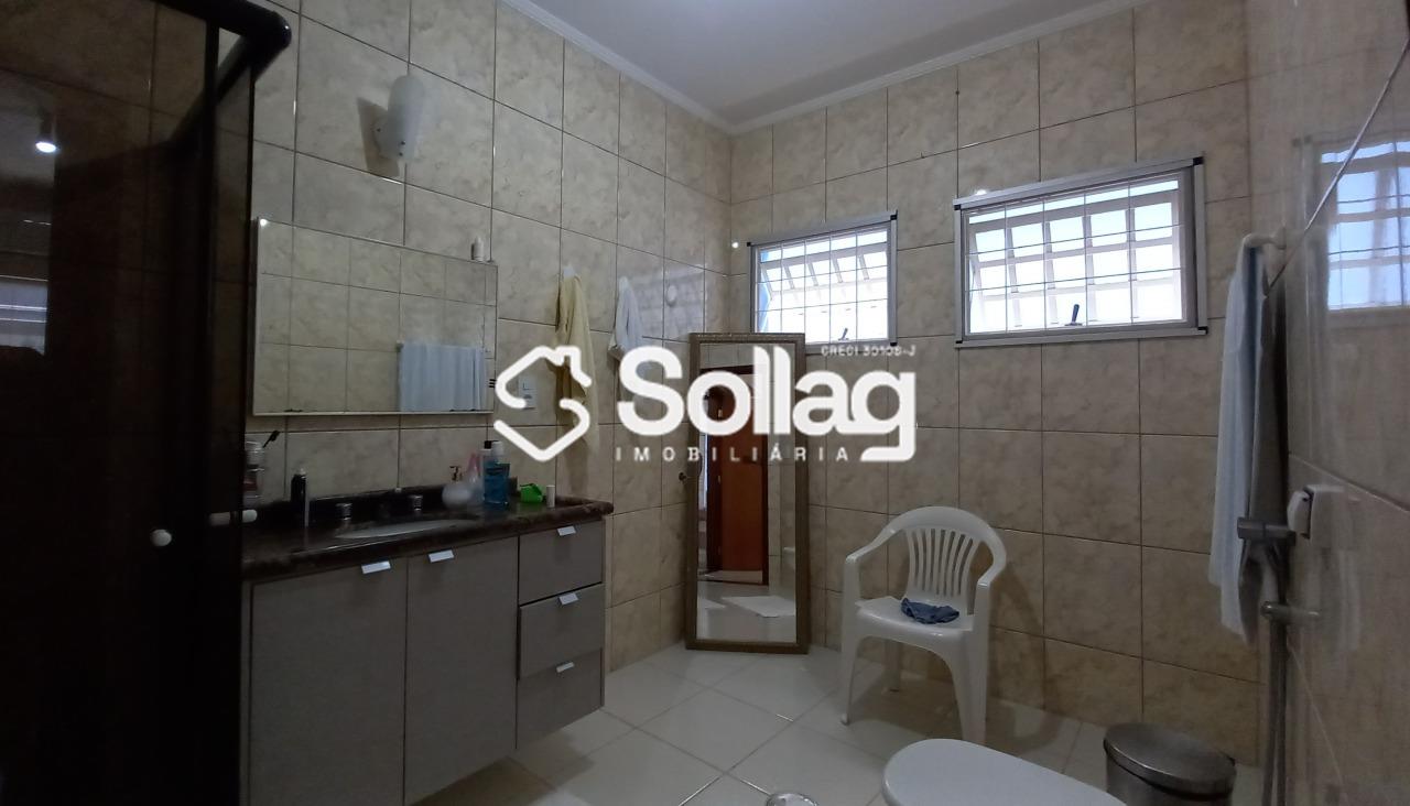 Casa à venda no Jardim Pinheiros: 