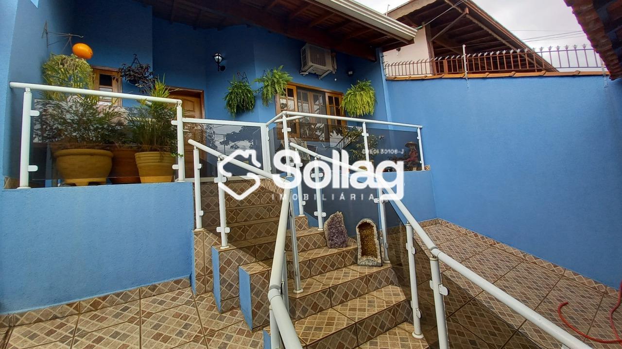 Casa à venda no Jardim Pinheiros: 