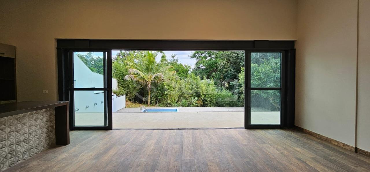 Casa em condomínio à venda no Condomínio Estância Marambaia: 