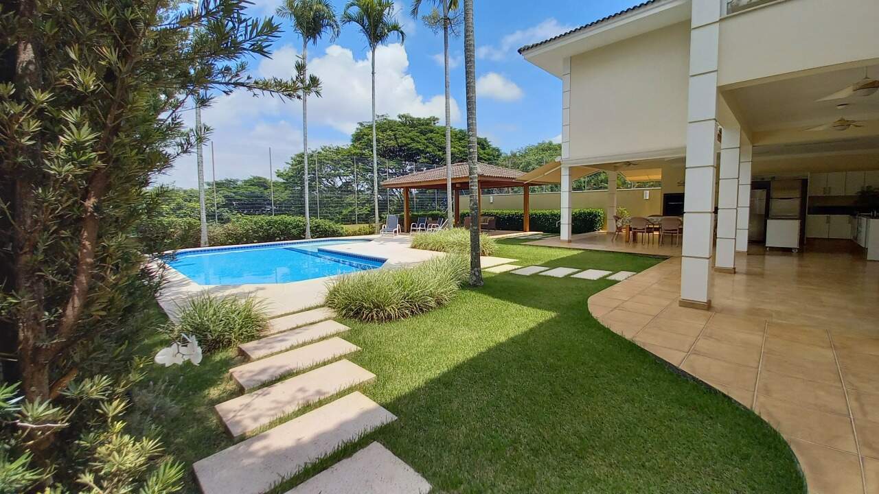 Casa em condomínio à venda no Condomínio Jardim Paulista I: 