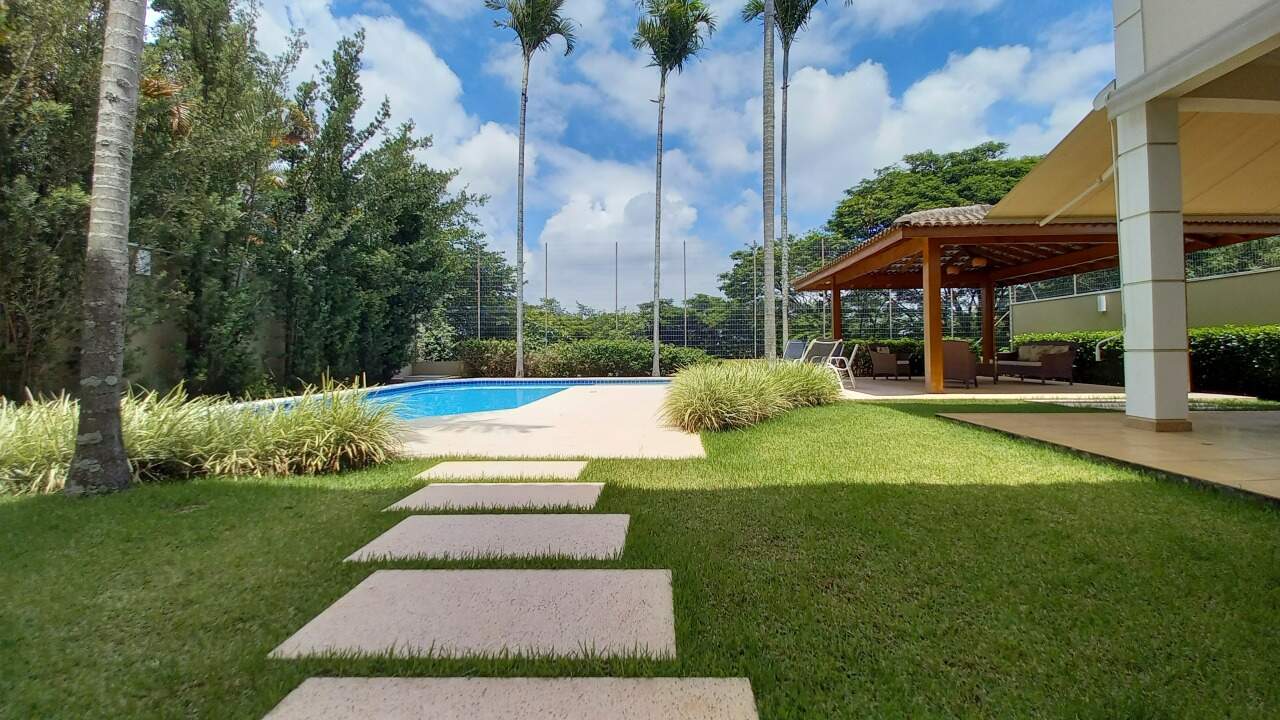 Casa em condomínio à venda no Condomínio Jardim Paulista I: 