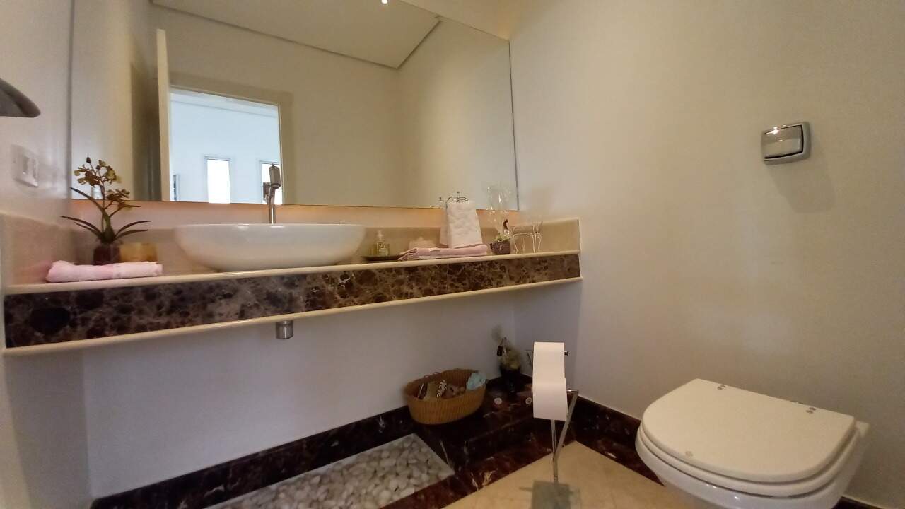 Casa em condomínio à venda no Condomínio Jardim Paulista I: 