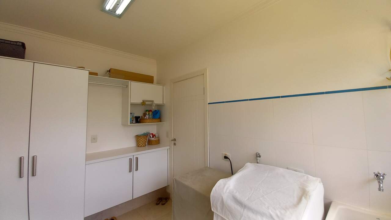 Casa em condomínio à venda no Condomínio Jardim Paulista I: 
