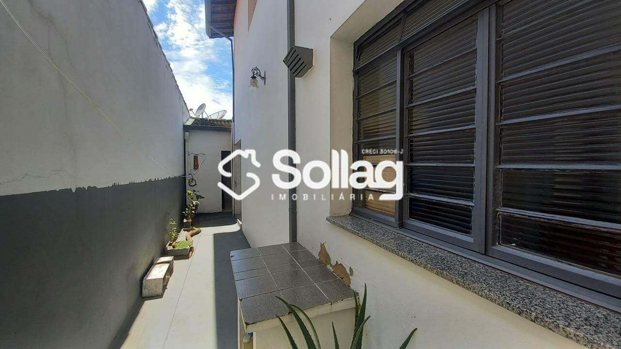 Prédio à venda no Santa Rosa: 