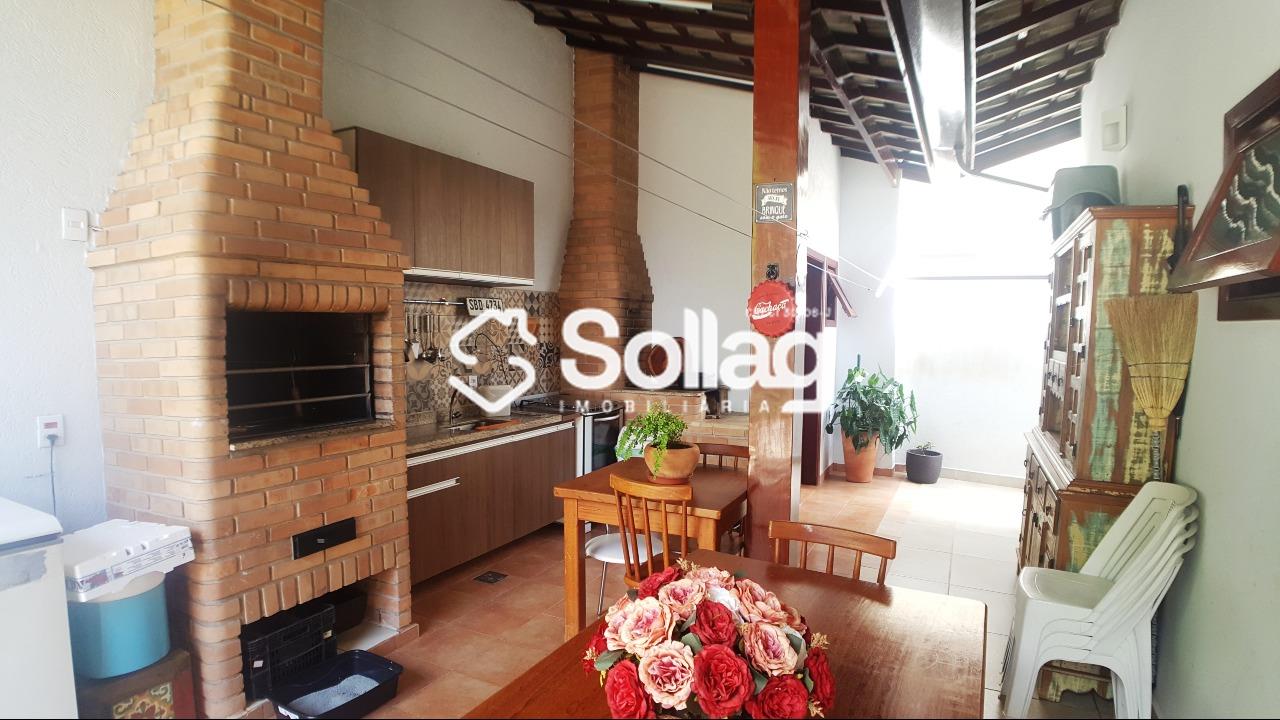 Casa em condomínio à venda no Condomínio Jardim das Palmeiras: 