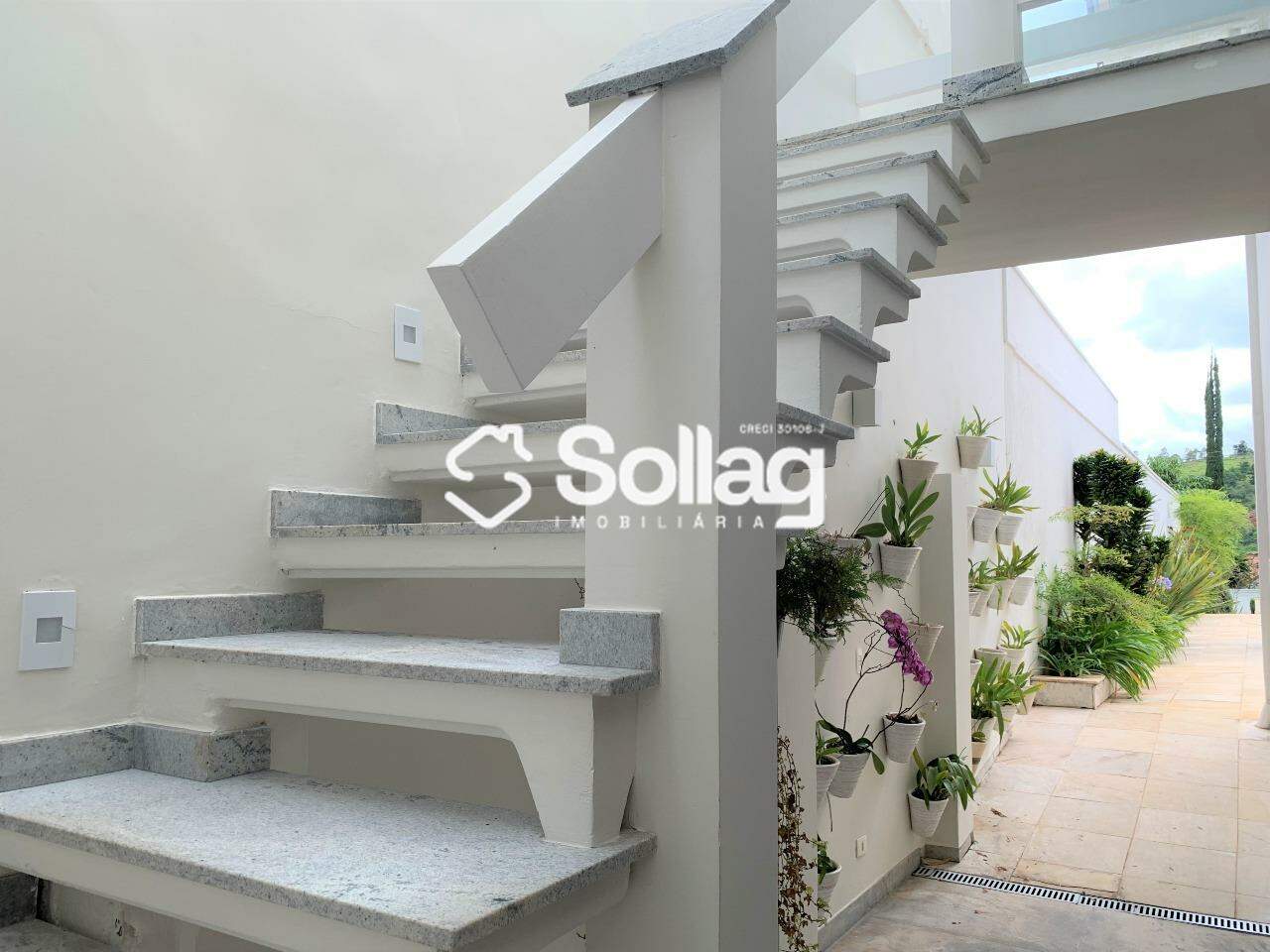 Casa em condomínio à venda no Condomínio Chácaras do Lago: 