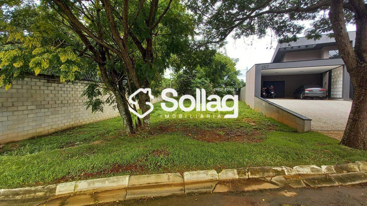 Terreno em condomínio à venda no Condomínio Reserva dos Vinhedos: