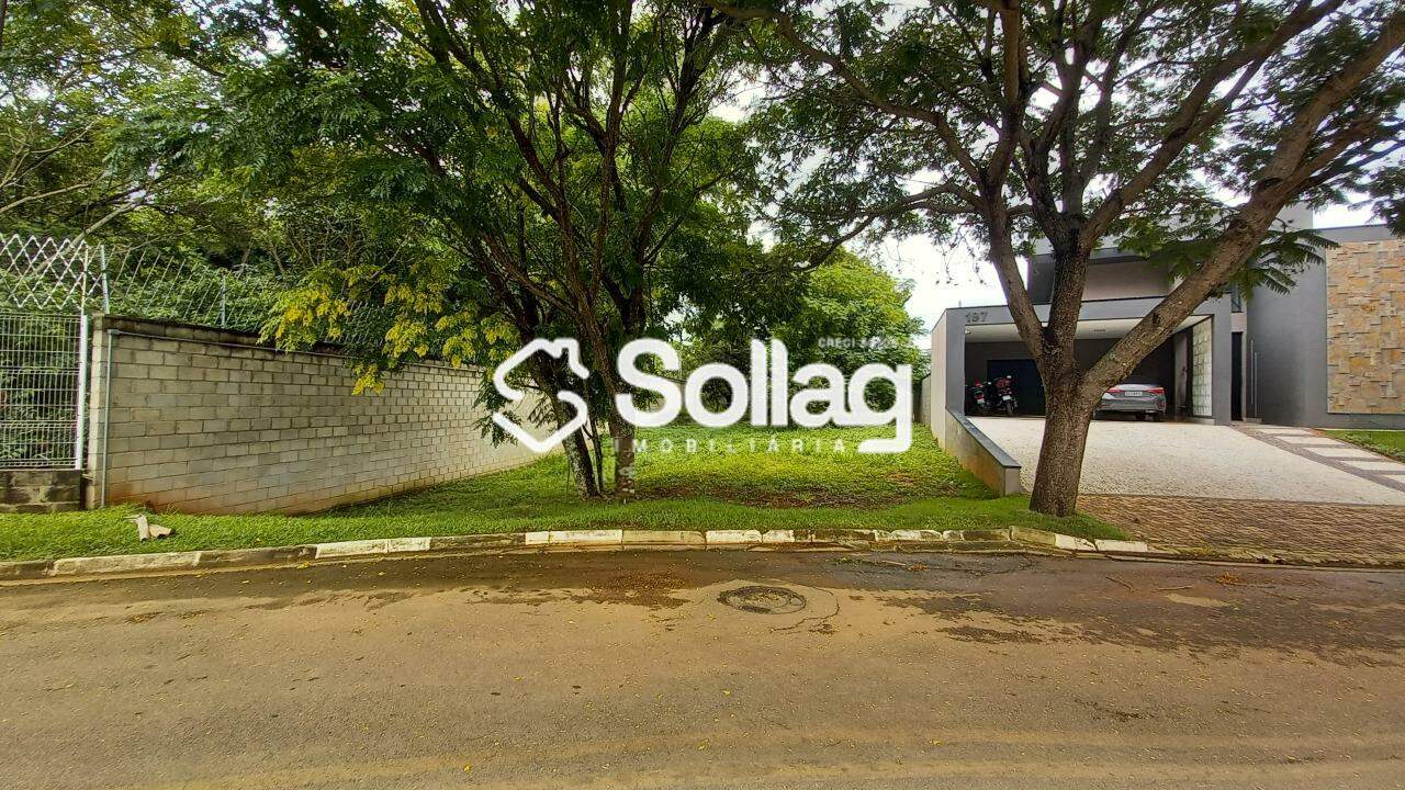 Terreno em condomínio à venda no Condomínio Reserva dos Vinhedos: 