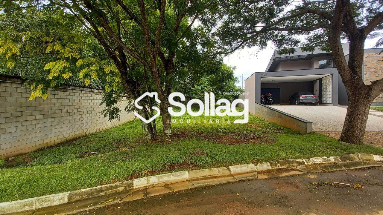 Terreno em condomínio à venda no Condomínio Reserva dos Vinhedos: