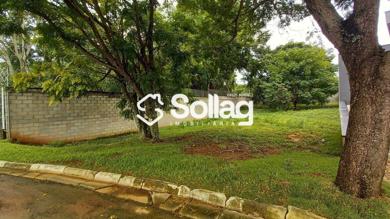 Terreno em condomínio à venda no Condomínio Reserva dos Vinhedos: